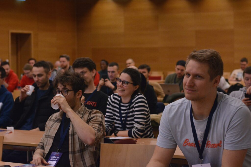 The audience during one of the lectures